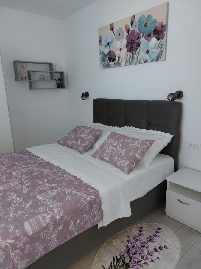 Holiday Home Kate Vis Luaran gambar